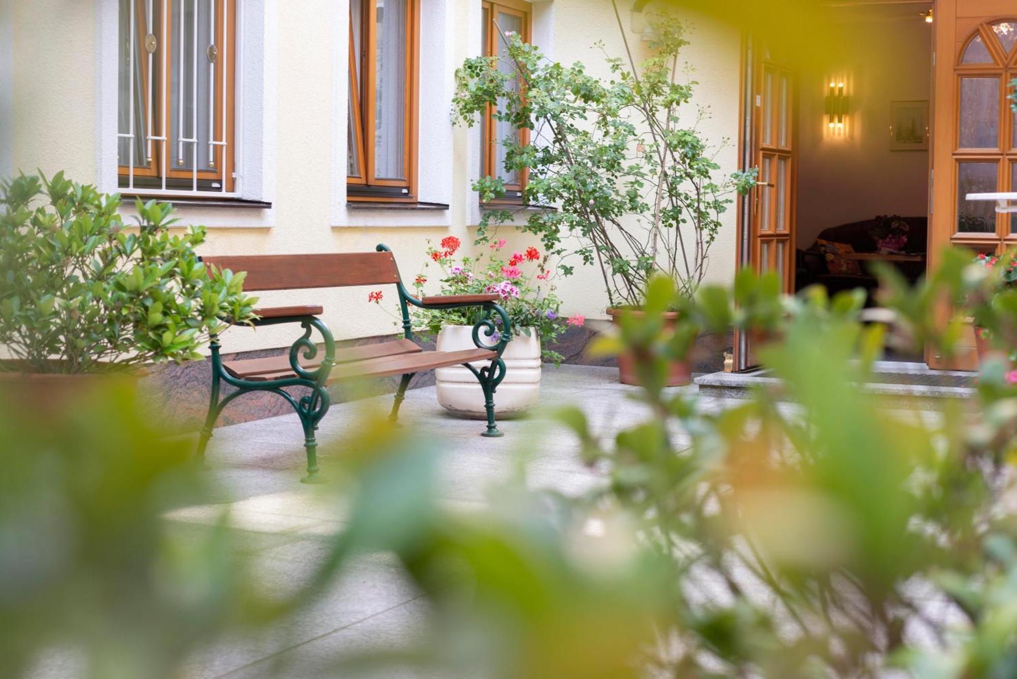 Fleger Appartements Vienna Exterior photo