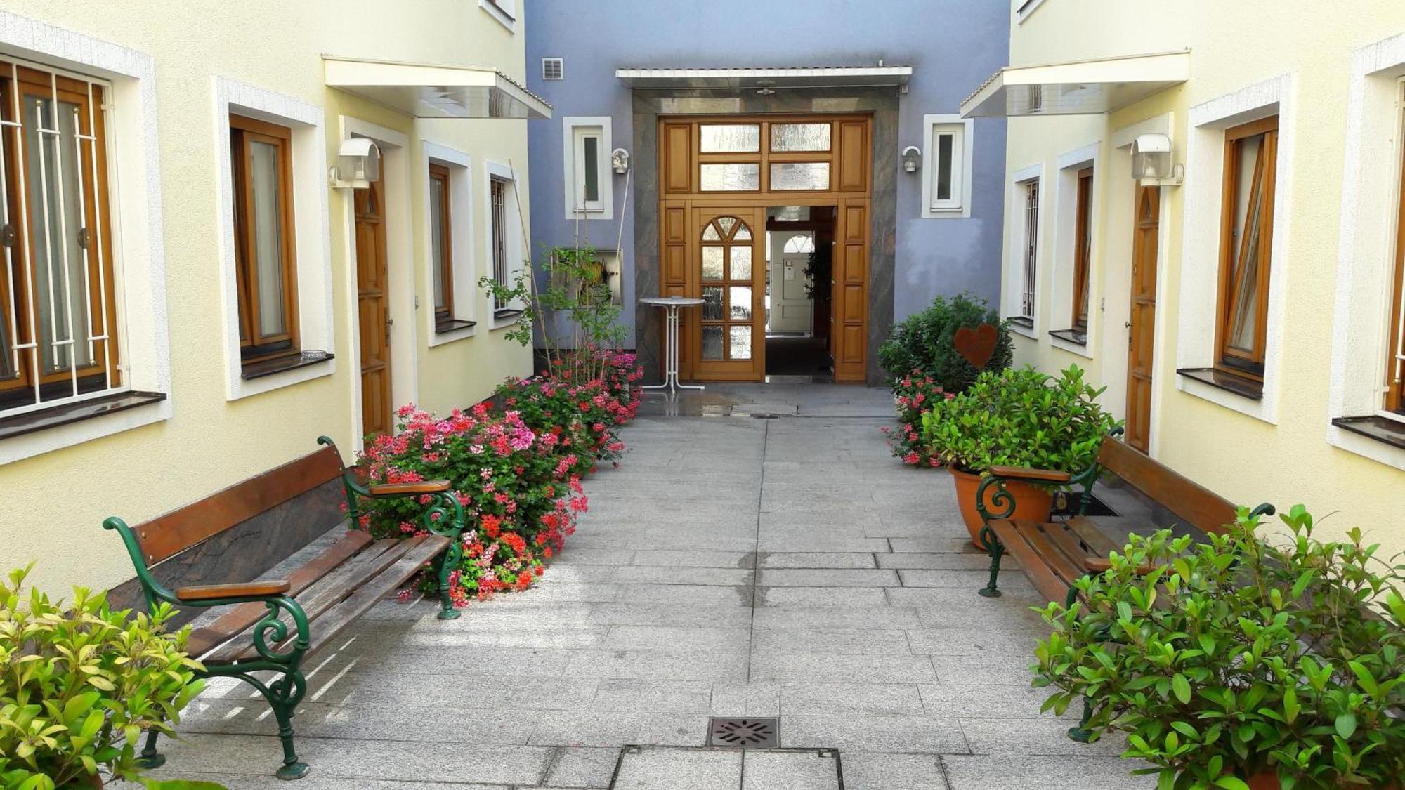 Fleger Appartements Vienna Exterior photo